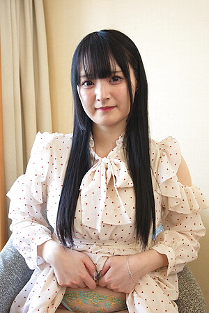 Reika Kato teases us with her cute tits